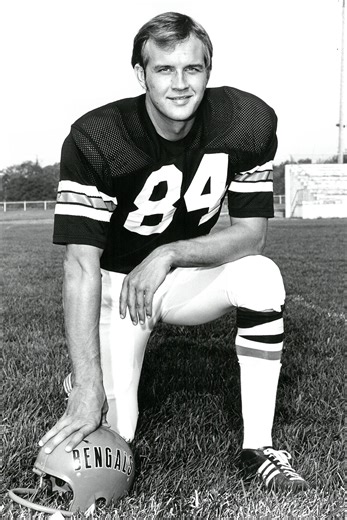 Bengals and sports talk legend Bob Trumpy passes away