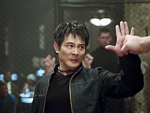 Born 2 Die - Apple TV (CH)