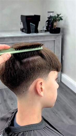 The CLEANIEST Taper Fade Tutorial 🔥 Barber ASMR Step by Step 💈✨ ‪@HowToFade‬