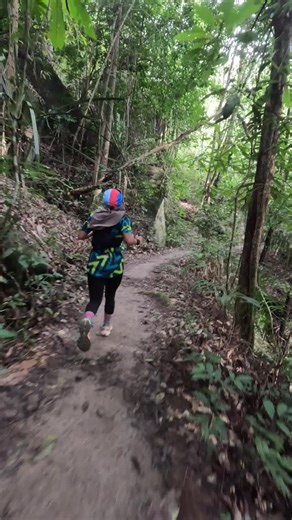 #trailrunners #runninglifestyle #runmamarun