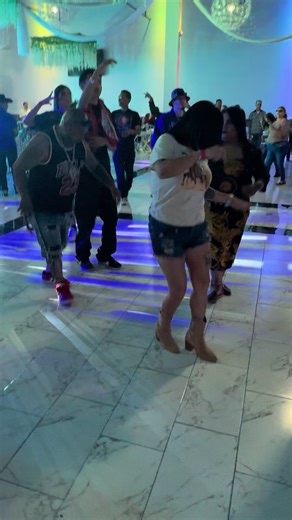 JLo & Gucci Cumbia: A Wepa Dance Party