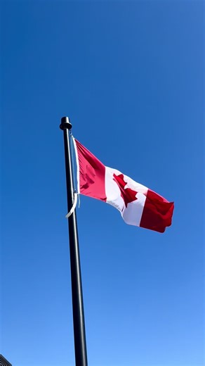 Rep Canada & ULeth this Canada Day! 🇨🇦 Get our super soft black tee featuring our rolling coulees, famous Canada goose, and our iconic UofL sun ☀️ Get yours before Canada Day at the Bookstore! We sure are proud to be Canadian 🍁 Available in store & online 🔗 . . . . . . . #ulethbridge #universityoflethbridge #ulethbookstore #universityoflethbridge #lethbridgebookstore #Lethbridge #YQL #proudtobecanadian🇨🇦 #canada #canadian #canadaday
