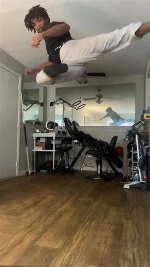 Daniel Goodwin on Instagram: "the height#taekwondo #martialarts #actor #stuntman #wtftaekwondo #taekwondotraining"