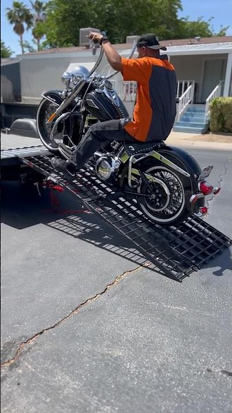 Motorcycle loading fail?
