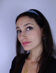 116K views · 261 reactions | How to wear a headband correctly  | Creativo UK | Facebook