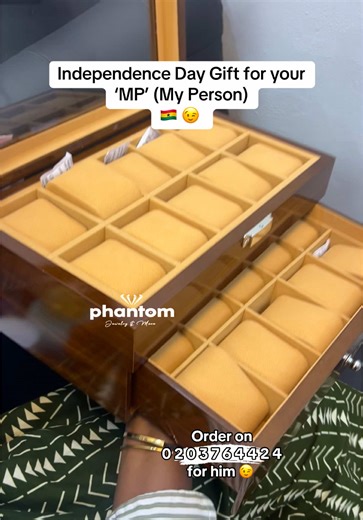 Personalized 20-in-1 Watch Box for Men