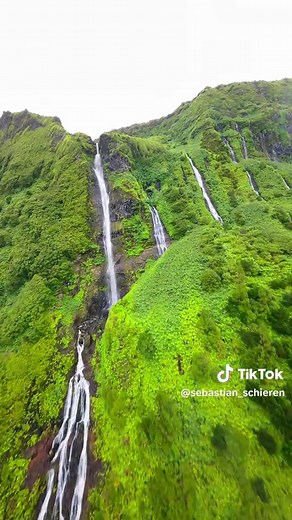 Exploring Underwater Waterfalls: Nature's Hidden Wonders