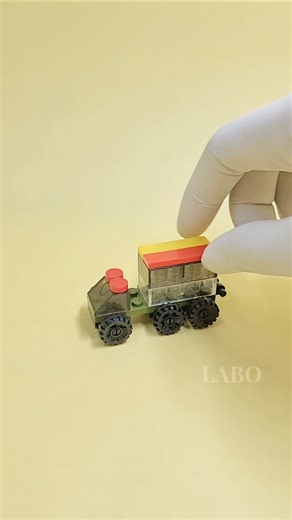 Tiny LEGO Truck Build That Looks SO Real! 🚛🔥 #shorts