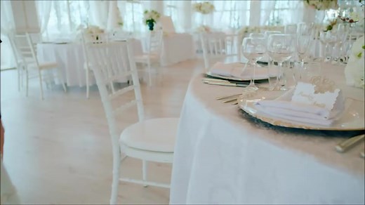 Coup de Foudre à la Française Film Comédie Romantique 2024 Complet en Film d'amour en Français complet Résumé entier : L'organisatrice d'événements Victoria a hâte d'organiser et d'assister au mariage de sa meilleure amie à Paris, mais lorsqu'elle découvre que son ex y sera aussi, Victoria en profite donc pour renouer avec son correspondant français d'enfance. | Film d'amour en Français complet