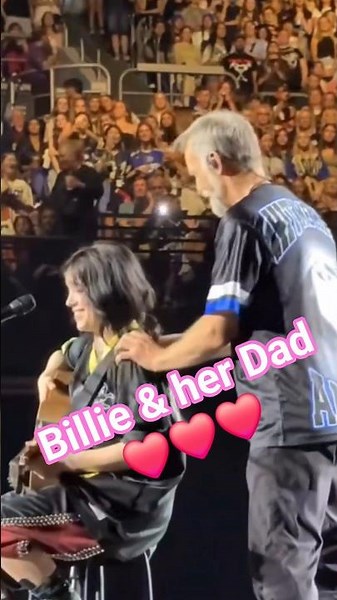 Billie Eilish with her Dad on stage. Hit Me Hard And Soft Tour. #billieeilish #fatherdaughter #love