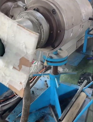 Inside the Factory: Medium Voltage Cable Manufacturing in Fast Forward #cablemanufacturing