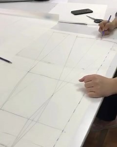 In the pattern class #sewingpattern #patterndrafting #draftingservices #patterndesigner #sewinglove #pattern #sewingproject #patternmakingcourse #patternmakingtraining #patterncutting #patternmakingtools #patternpostcardchallenge #patternmakingclass #drafting #patterndesign #sewing #patterndrafting #sewinglove #draftingpatterns #patternmakingforfashiondesign #patternmaking #patternmakingbasics #sewsewsew #fashionista #fashiongram #portfoliochallenge #portfolio #fashion #portfoliodesign #fashiond