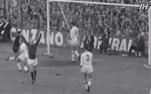 【足坛群星闪耀时(177)】“国王执法者”丹尼斯-劳技术集锦