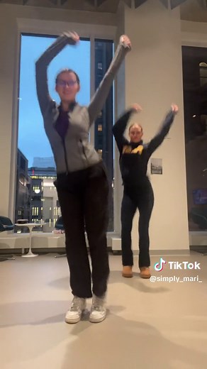 Lola Dance Challenge: Funny Moments with Lola the Showgirl