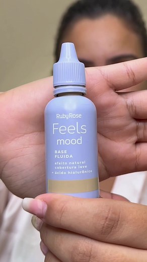 Base Fluida 'Feels Mood' da Ruby Rose: Review Completa