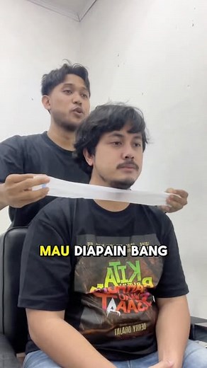 Mang Osa on Instagram: "Please syapa kek ajarin cara basa basi di barber 🙏🏻"