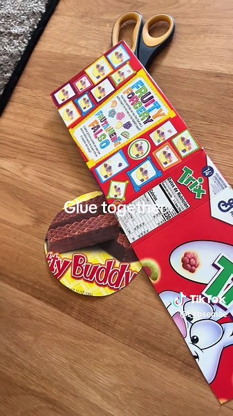 Halloween Cupcake Costume DIY Tutorial