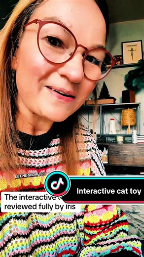 Reviewed by Iris (cat), who takes her job very seriously 🐾 This three-tier cat roller tower has officially passed the Iris Inspection™, which mostly involves intense staring, strategic pawing, and refusing to leave it alone once she’s started. The balls spin smoothly around each level, so one swipe turns into five minutes of focused chaos, which is exactly what you want from an interactive cat toy. What I really like about this is how simple and effective it is. No batteries, no noise, no nonse