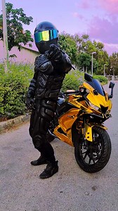 1.8M views · 6K reactions | If u dont want to sound like “he-he” u need to wear gear in the moto 驪 #motorcycle #moto #2wheels #bike #mototanya #biker #aprilia #yamaha #s1000rr #kawasaki #harleydavidson #ducati #bikelife #bikersofinstagram #r15v3 #r15 #r1 #z1000 #r6 #r125 #batman #thebatman #thedarkknight #darkknight #arkhamknight #batmanbiker #exian | Vitalii Rubin EXiAN | Facebook