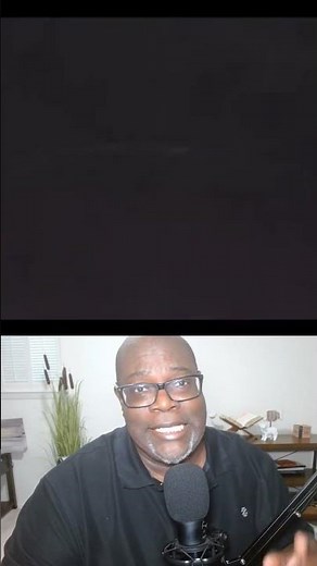 When UFOS Go to the Beach