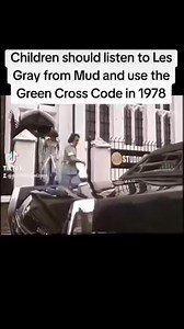 Children should listen to Les Gray from Mud and use the Green Cross Code in 1978 #retro #70snostalgia #nostalgia #tv #nostalgiawizard #advert #funnytiktok #greencross #childhood #children #lesgray #road #roadsafety #publicsafety #traffic #safety #roadside #crossingthestreet #crossingthestreets | Nostalgia Wizard