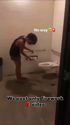 Follow (us) for more @fireworks_fail_video 🧨 . . Via : dm for credits #newyearsparty #nightphotography #firecrackers #fireworks #lights #feuerwerk #lightshow #factsonly #pyro #nightshot #facts_of_mind #unbelievable #fireworks_lovers #firework #nightpics #happybirthdaymerica #fireworksnight #factzoflife #sparkler #fireworkphotography #incrediblefacts #fireworks💥 #lanterns #lightupthenight #factlover #nighttimephotography #lanternfestival #factstho #madeintn #lightupthesky | Fireworksfailvideo