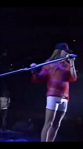 SLASH IN HIS PRIME | ROCKET QUEEN 1992 TOKYO GUNS N ROSES LIVE