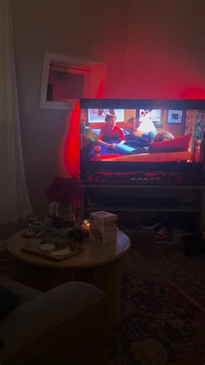 Aleah Grande | Gluten Free Rhody on Instagram: "Decorating gingerbread men together. I got a gluten free gingerbread kit from @maysglutenfreemarket and it came with trees and gingerbread men, icing and sprinkles. I added a few other toppings from my cabinet. You have until 11:59pm tonight to pre-order through the link in there bio for the holidays. #christmas #decoratingcookies #glutenfreecookies"