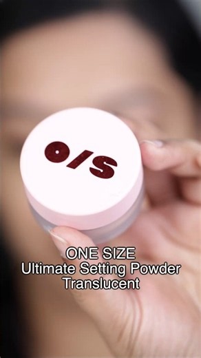 One Size Ultimate setting powder in Translucent | Indian skin tone