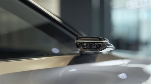 FIRST LOOK Cadillac Celestiq 凯迪拉克Celestiq海外体验【英文，请点击右下方按钮加载自动字幕】