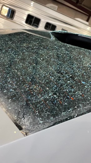 Quick removal of a shattered back-glass on a Dodge Charger #fyp #glassremoval #autoglass