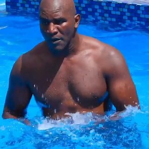 Training harder everyday. No fear. No limits. No excuses. #TeamHolyfield | Evander Holyfield