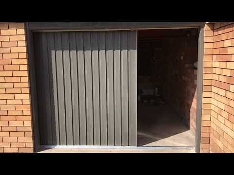 Side Roller Door