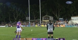 Rd 22: GOAL Johnathan Thurston (78th min)