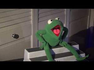 "Halfway Down the Stairs" - Robin the Frog (Fan Tribute) by Wally Wingert