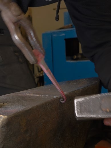 Creating Tiny Curls with a Hammer