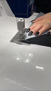 Get ahead for graduation season with a handmade touch! 🎓🧵This is a quick and easy project that will make the best gift! #gracecompany #quilting #quilter #sewing | Grace Company