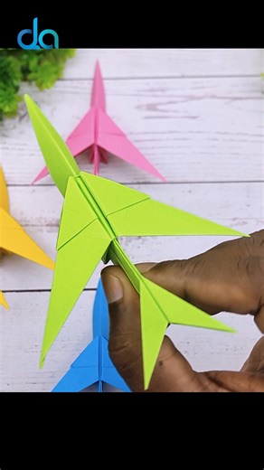 407K views · 5.9K reactions | Easy Paper Airplane✈️How To Make A Paper Plane - DIY Paper Toys #origami #airplane #Craft #diy | DIY Crafts & Art | Facebook