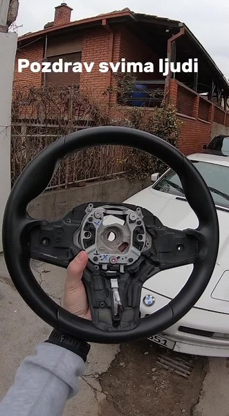 #farbanjevolana #reparacijavolana #presvlacenevolana #autoenterijer #begovicenterijer #bmw #audi #mercedes #volan #porsche #g30