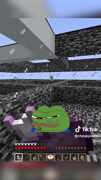 CheapPickle (@cheappickle) - Minecraft Random Rooms Challenge: Last One Standing Wins!