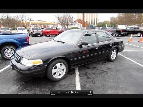 2006 Ford Crown Victoria LX Sport Start Up, Exhaust, and In Depth Tour