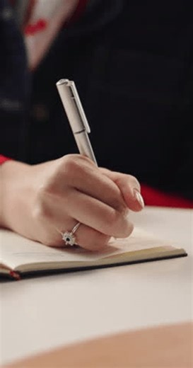 clip-3993230609-hand-notebook-planning-designer-woman-office-agenda