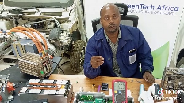 Battery Types and Electric Vehicle