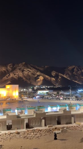 Azeem Malik on Instagram: "Madinah 🕌❤️ . . . . . #madinah #makkah #riyadh #viralvideos"