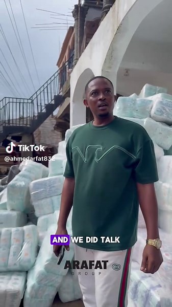 Best diapers in salone 🥇🇸🇱 Do business with us , Arafat group is number one ☝️ #diaper#pampers #freetown