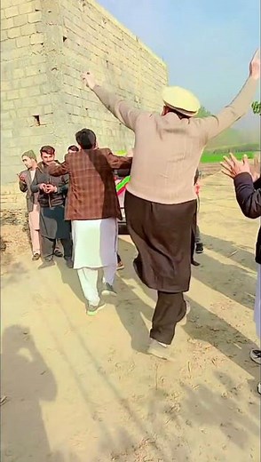 pashto saaz dance #zarikaworld #zarikavlogs #zarikalife's