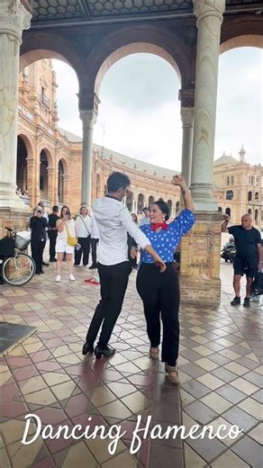 Plaza de Sevilla Flamenco 💃 dancing #spain #flamenco #sevilla