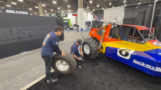 66K views · 801 reactions | Our pit crew is better than yours ‍ | Team Associated | Facebook