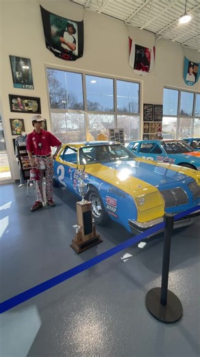 Dale Earnhardt’s 1979 Oldsmobile on Display | NASCAR Winston Cup Series | Kannapolis, NC Description: Take a look at Dale Earnhardt’s 1979 Oldsmobile from the NASCAR Winston Cup Series, now on display in Kannapolis, North Carolina. This classic race car represents the early years of Earnhardt’s legendary NASCAR career and highlights the era when he began making his mark at the top level of stock car racing. 📍 Location: Kannapolis, North Carolina 🏁 Series: NASCAR Winston Cup Series 📅 Year: 197