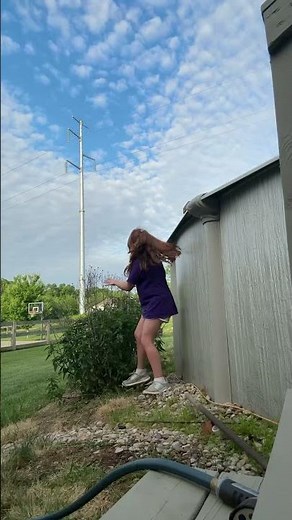 Miss rabbit has fainted again